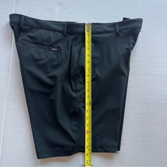 Greg Norman Men Golf Shorts 19”  Size 38 - Picture 10 of 11